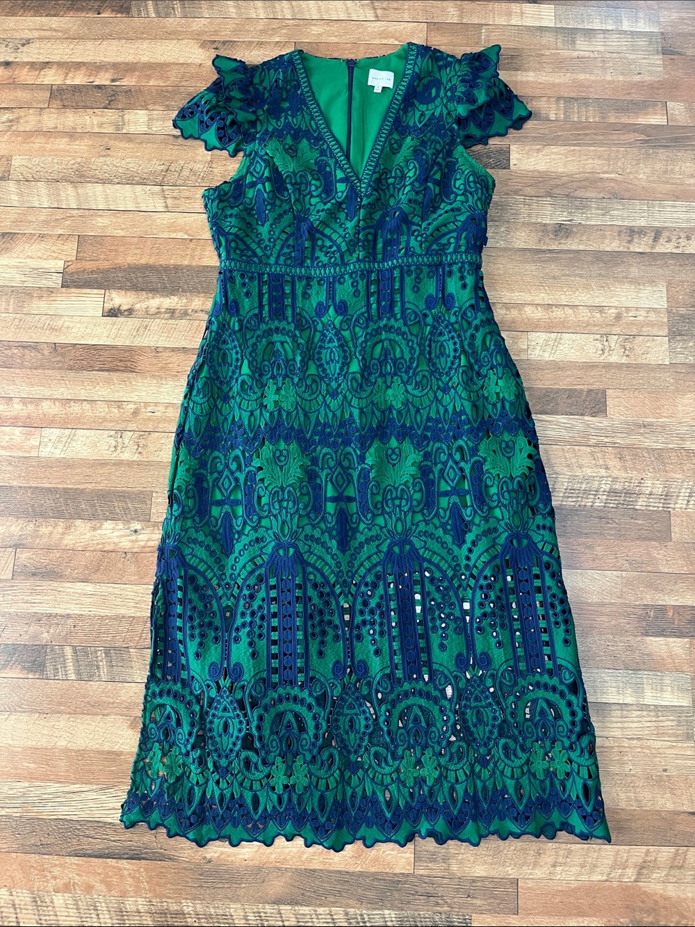 Adelyn Rae Green and Navy Lace-Detail Midi Dress